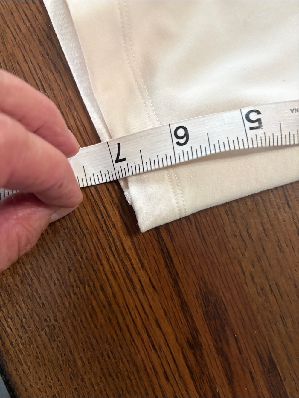 Peloton Cream High-Rise Bike Shorts with Subtle Logo - Picture 6 of 7